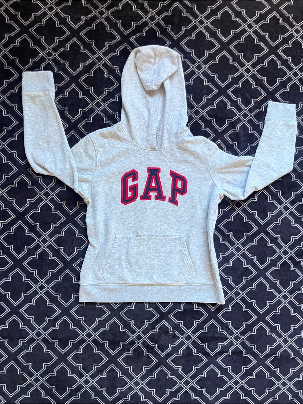 Women’s GAP Classic Arch Logo Hoodie Grey Red Navy Size [M]